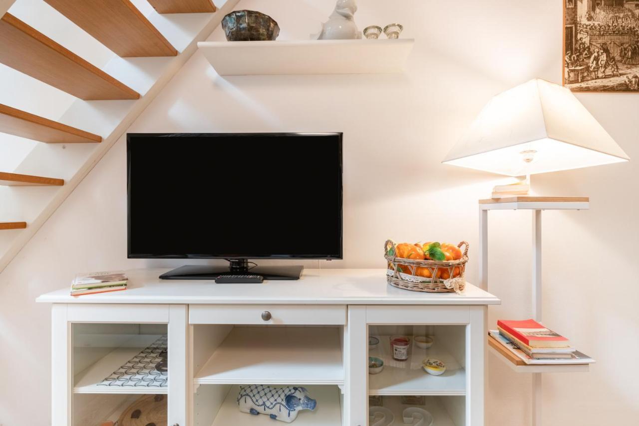פירנצה Lovely Studio In The Heart Of The Historic Center מראה חיצוני תמונה